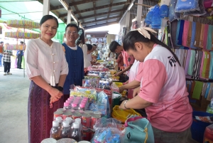 ร่วมสืบสานประเพณีงานบุญวัดนาเยีย